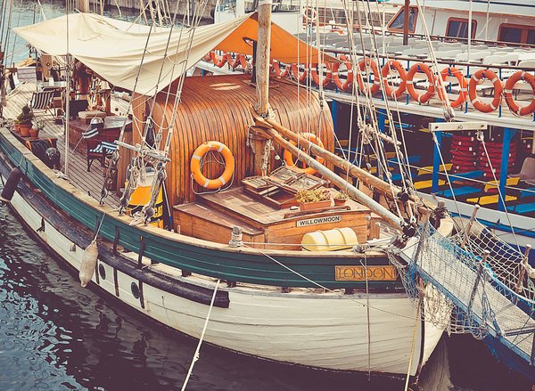 Lorem ipsum dolor sit amet, consectetur adipiscing elit, sed do eiusmod tempor incididunt ut labore et dolore magna aliqua.